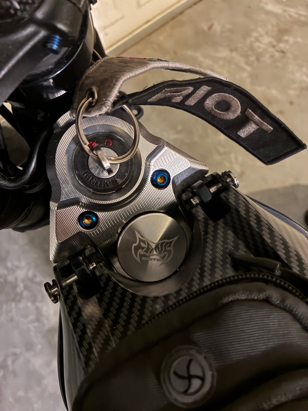 TITANIUM BOLT KIT FOR LBX